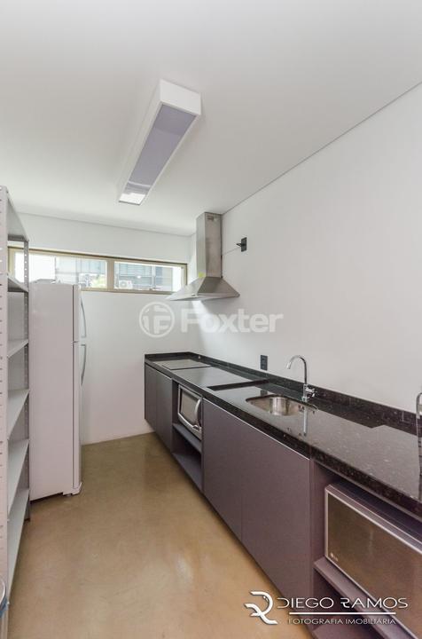 Apartamento à venda com 2 quartos, 70m² - Foto 39