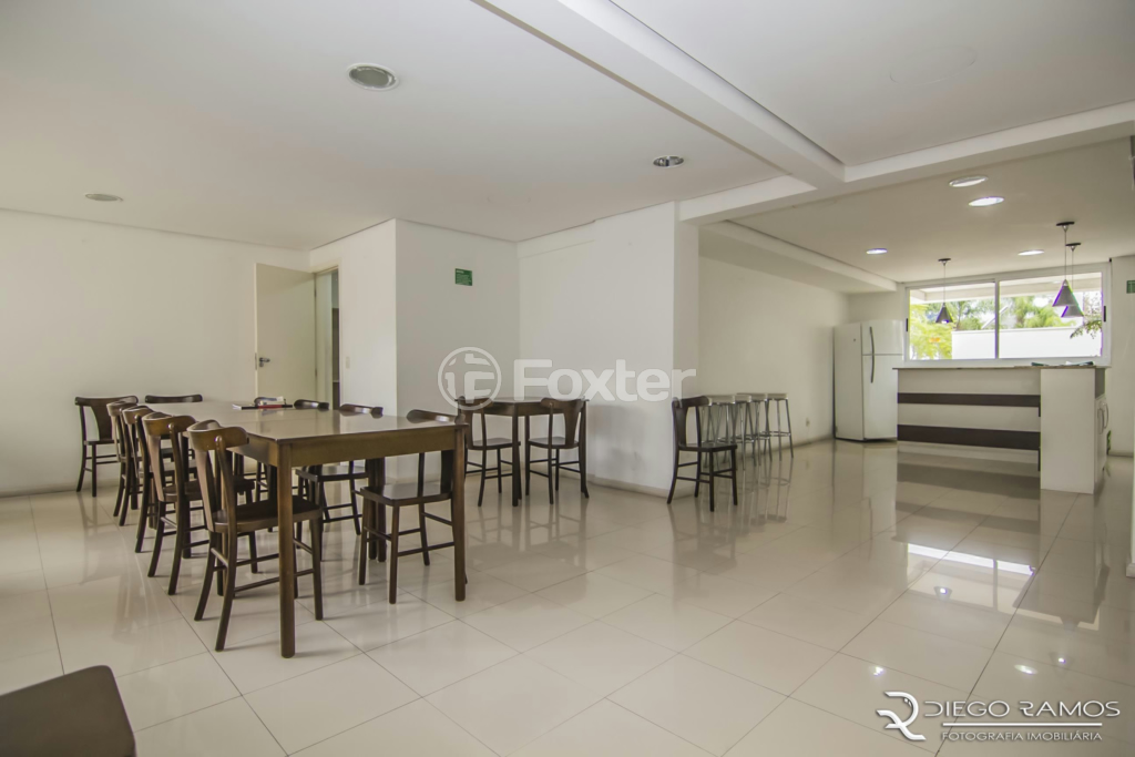 Apartamento à venda com 2 quartos, 62m² - Foto 46