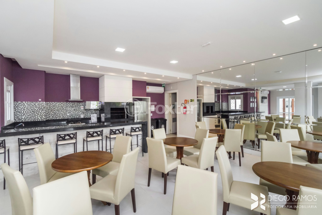 Apartamento à venda com 2 quartos, 58m² - Foto 17