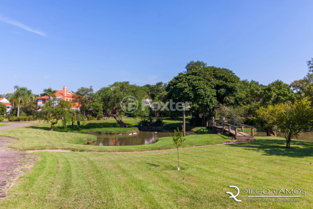Casa de Condomínio à venda com 3 quartos, 302m² - Foto 58