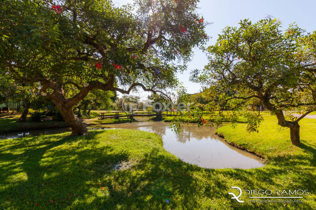 Casa de Condomínio à venda com 3 quartos, 302m² - Foto 60