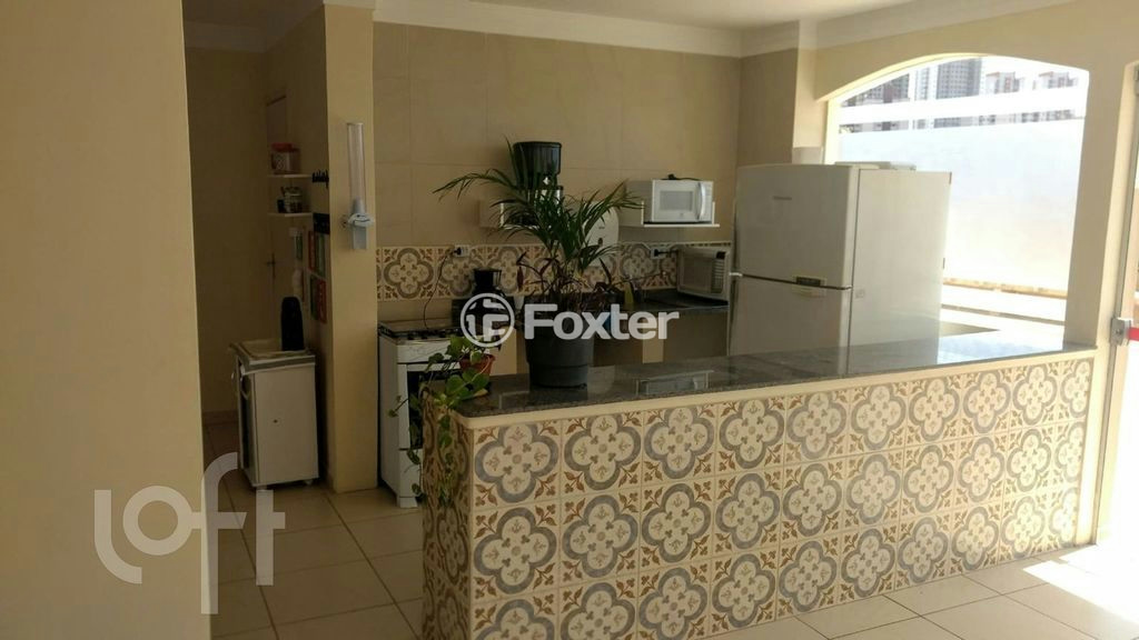 Apartamento à venda com 2 quartos, 64m² - Foto 37