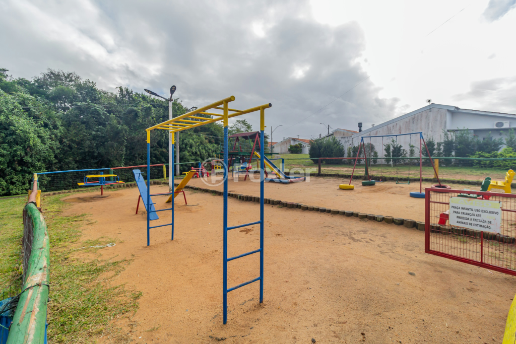 Casa de Condomínio à venda com 2 quartos, 50m² - Foto 31