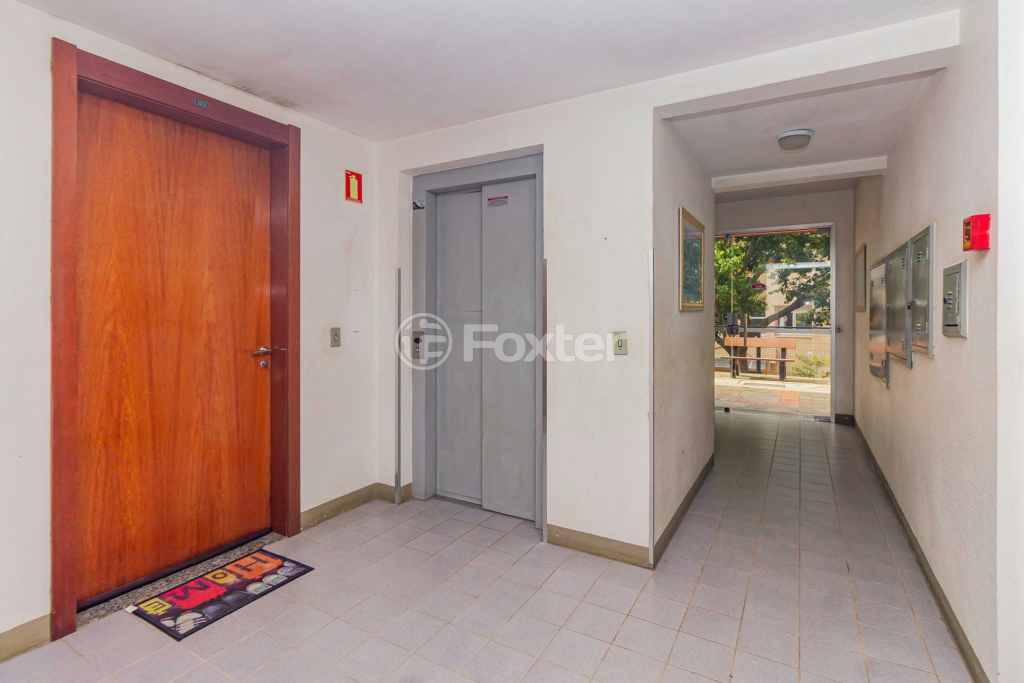 Apartamento à venda com 3 quartos, 68m² - Foto 33