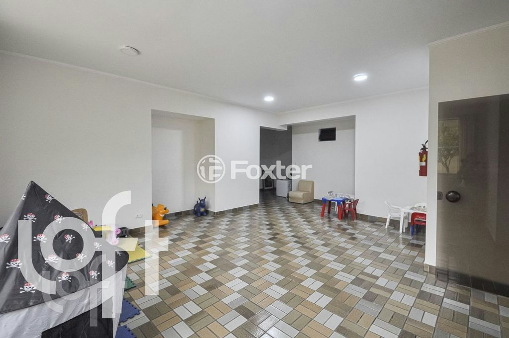 Apartamento à venda com 3 quartos, 142m² - Foto 27