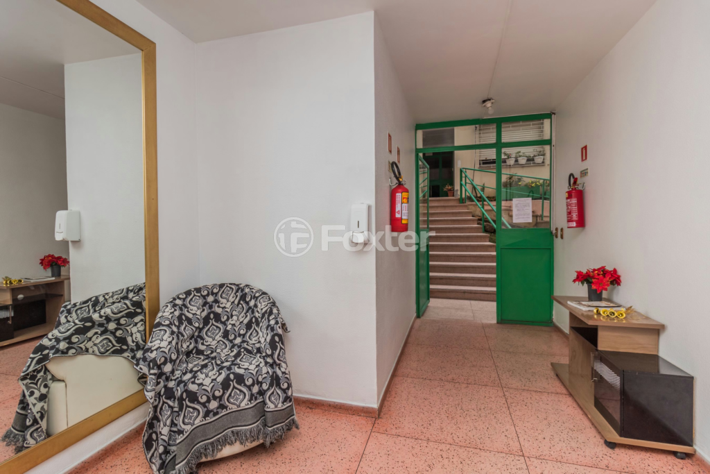 Apartamento à venda com 2 quartos, 60m² - Foto 29