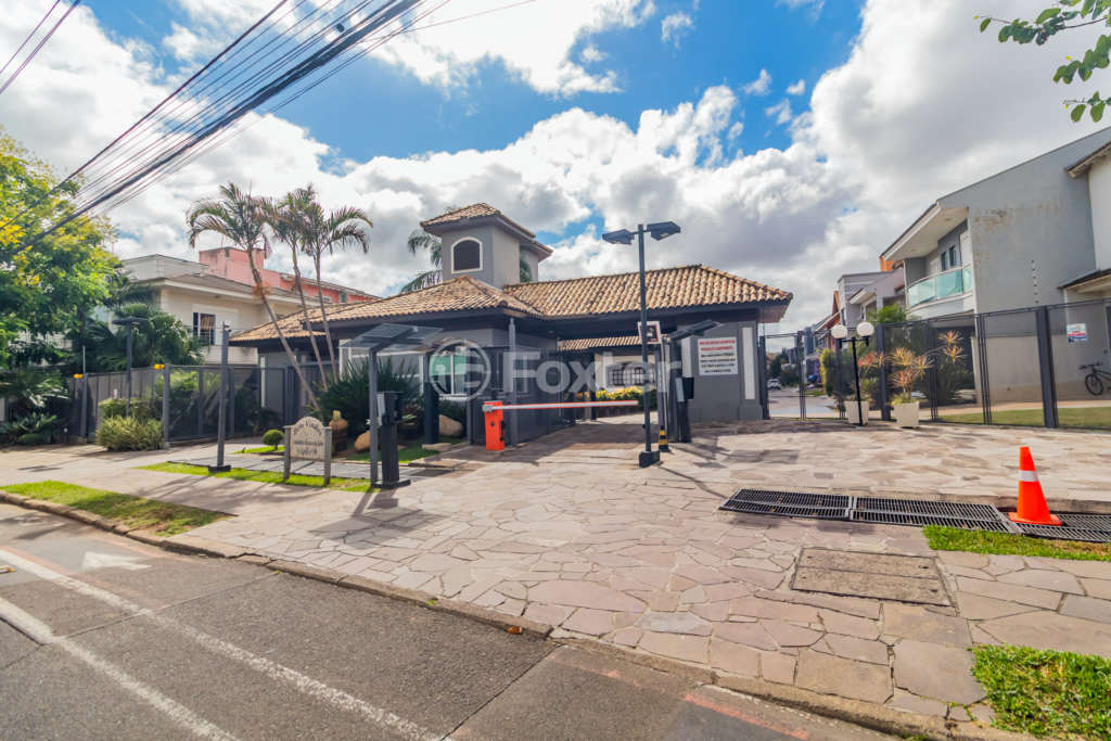 Casa à venda com 3 quartos, 208m² - Foto 42