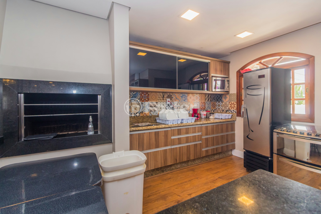 Casa à venda com 3 quartos, 208m² - Foto 49