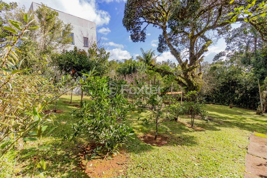 Casa de Condomínio à venda com 3 quartos, 1575m² - Foto 88