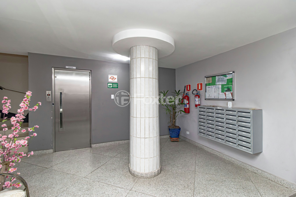 Apartamento à venda com 2 quartos, 62m² - Foto 24