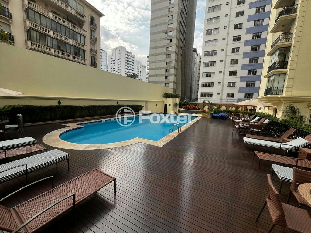 Apartamento à venda com 3 quartos, 203m² - Foto 49