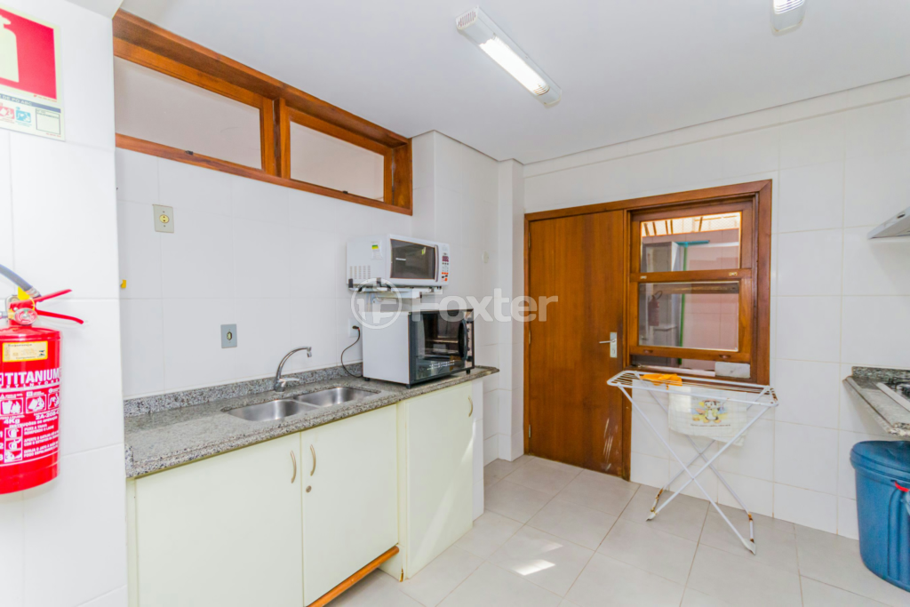 Apartamento à venda com 3 quartos, 145m² - Foto 60