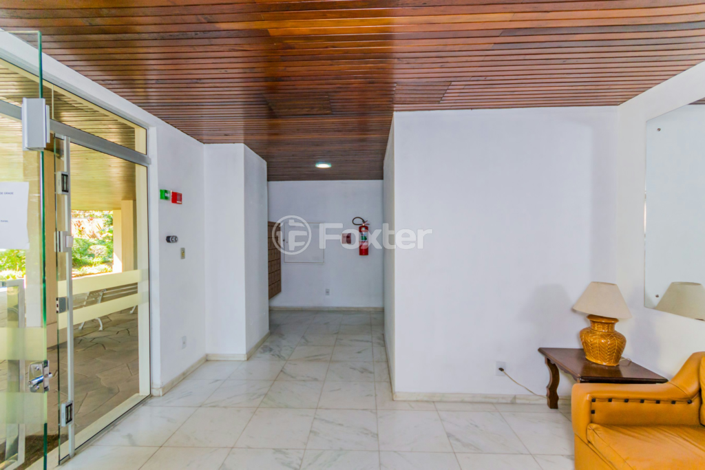 Apartamento à venda com 2 quartos, 77m² - Foto 33