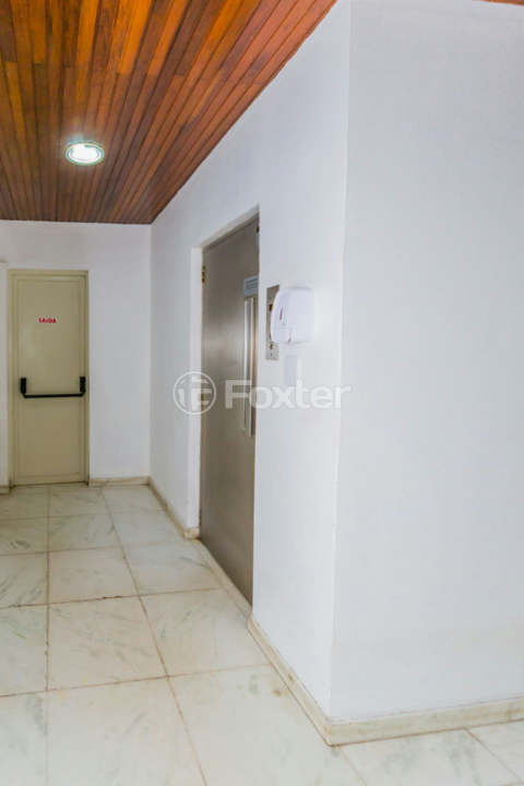 Apartamento à venda com 2 quartos, 77m² - Foto 36