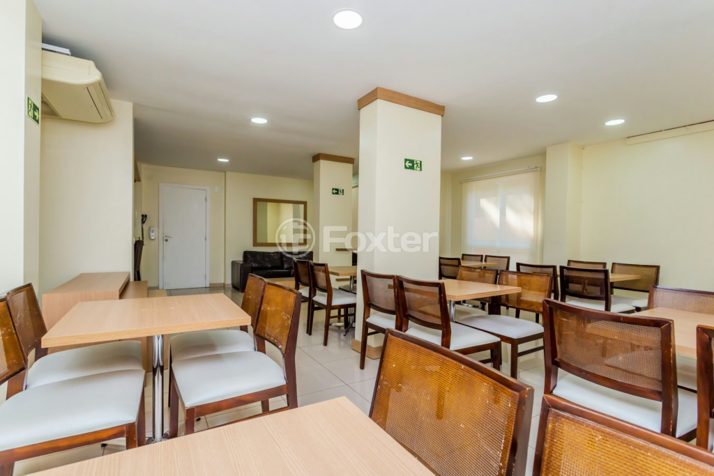 Apartamento à venda com 2 quartos, 56m² - Foto 57