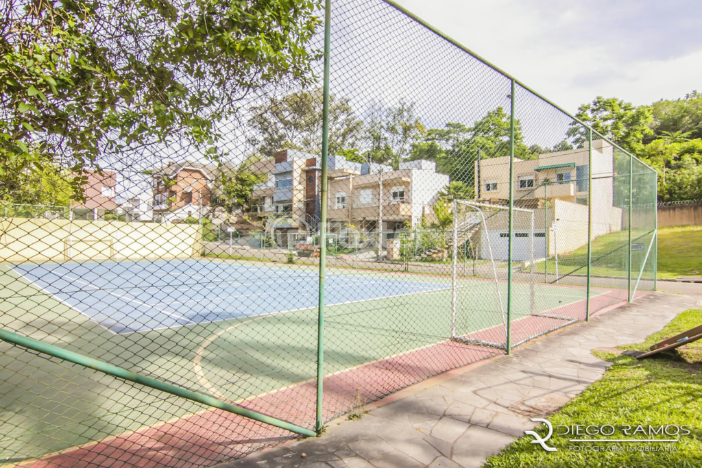 Casa de Condomínio à venda com 4 quartos, 600m² - Foto 59