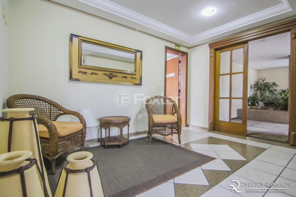 Apartamento à venda com 2 quartos, 63m² - Foto 42