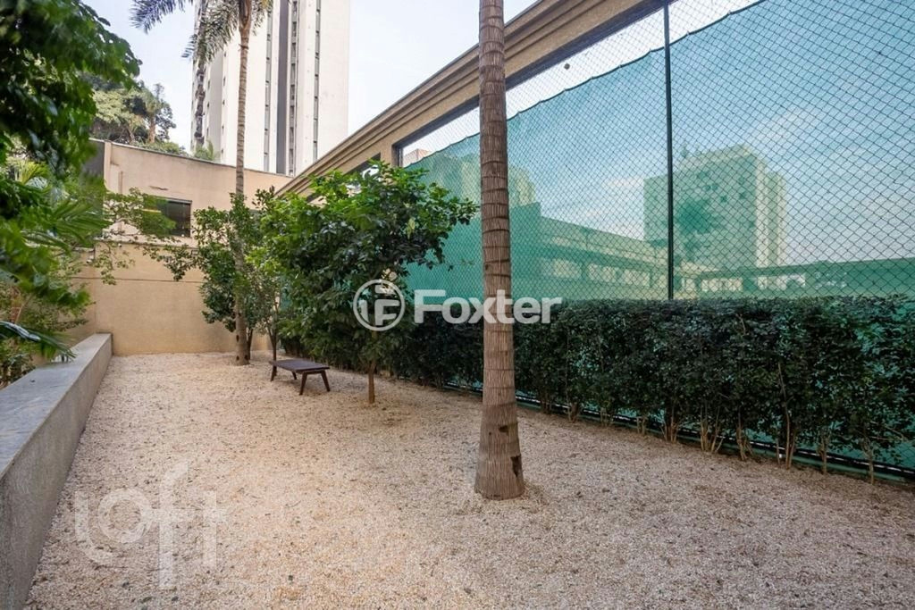 Apartamento à venda com 3 quartos, 156m² - Foto 6