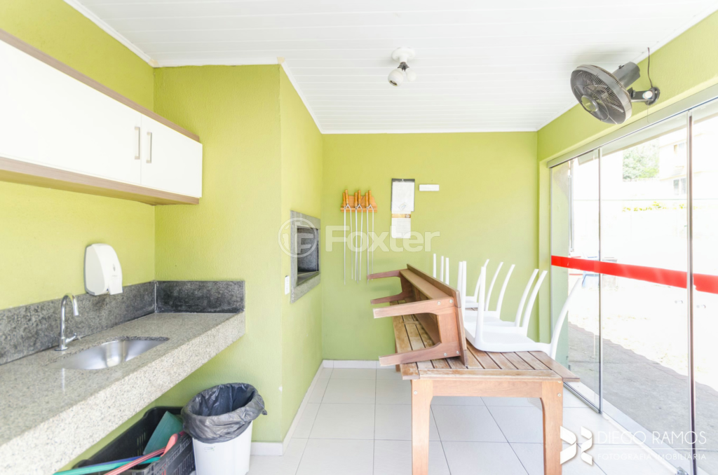 Apartamento à venda com 2 quartos, 43m² - Foto 41