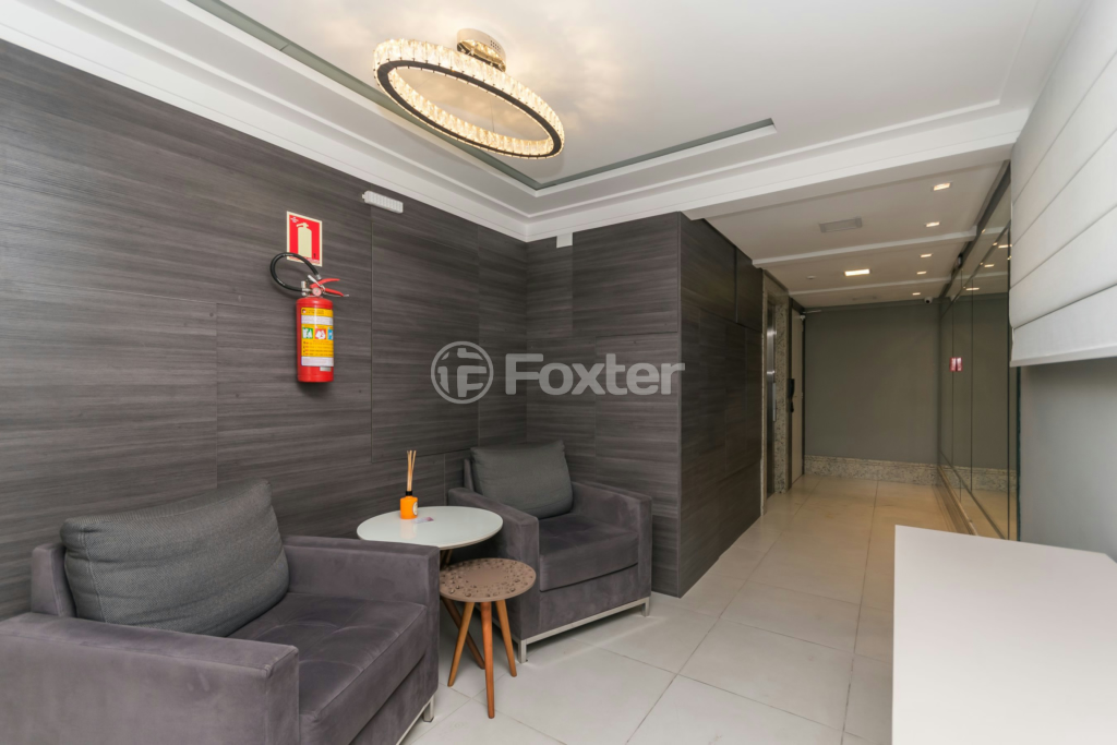 Apartamento à venda com 2 quartos, 60m² - Foto 18