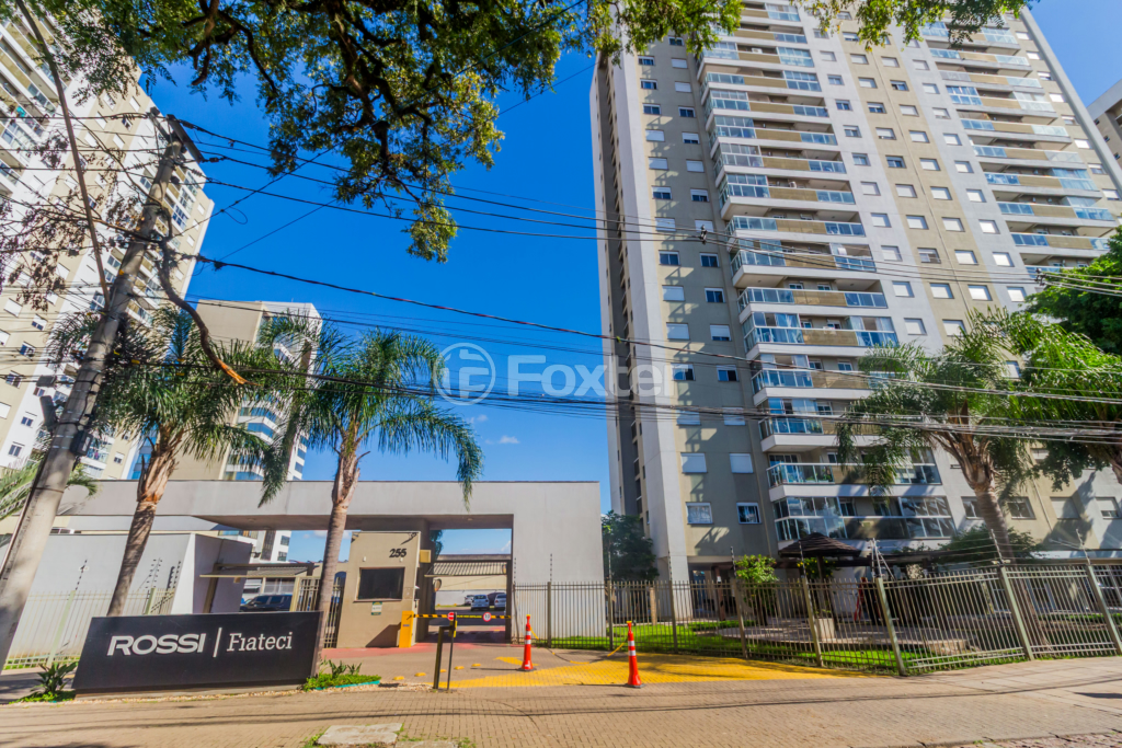 Apartamento à venda com 2 quartos, 64m² - Foto 18