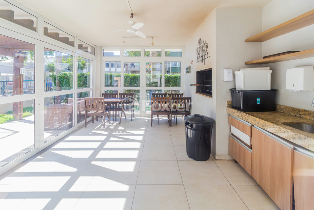 Apartamento à venda com 2 quartos, 64m² - Foto 35