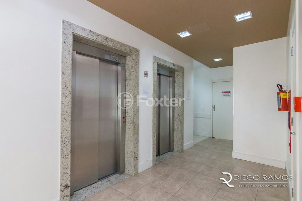 Apartamento à venda com 2 quartos, 70m² - Foto 38