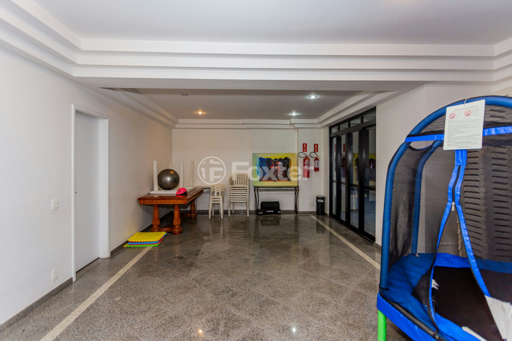 Apartamento à venda com 3 quartos, 162m² - Foto 22