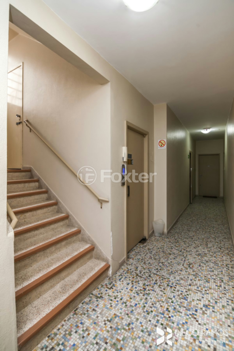 Apartamento à venda com 2 quartos, 58m² - Foto 27