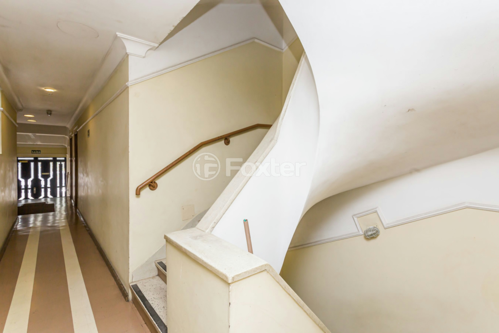 Apartamento à venda com 2 quartos, 57m² - Foto 28