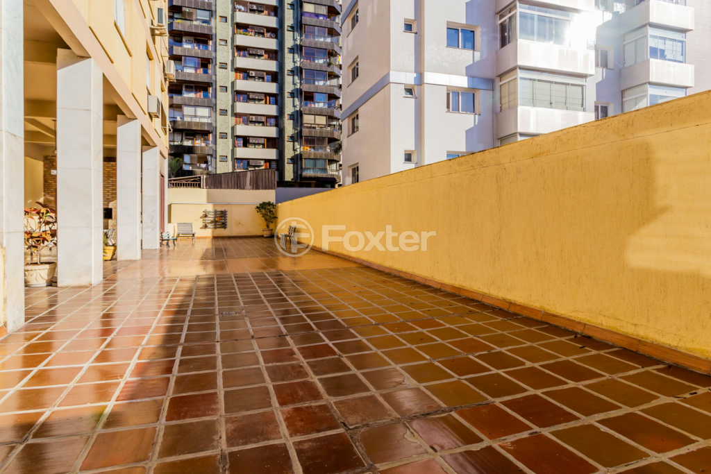 Apartamento à venda com 2 quartos, 98m² - Foto 40