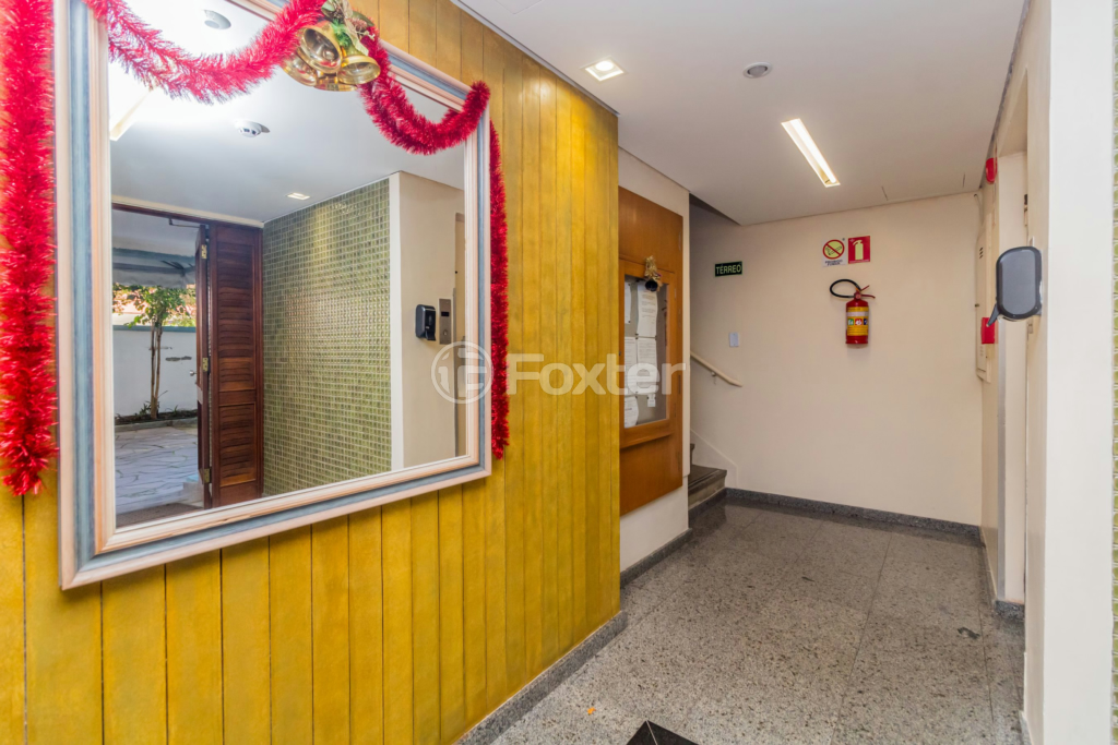 Apartamento à venda com 2 quartos, 64m² - Foto 24