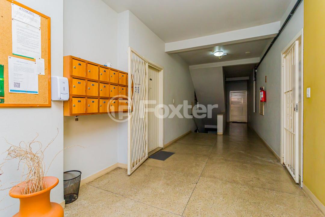 Apartamento à venda com 2 quartos, 60m² - Foto 21