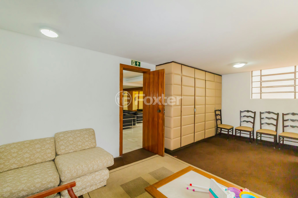 Apartamento à venda com 3 quartos, 215m² - Foto 23
