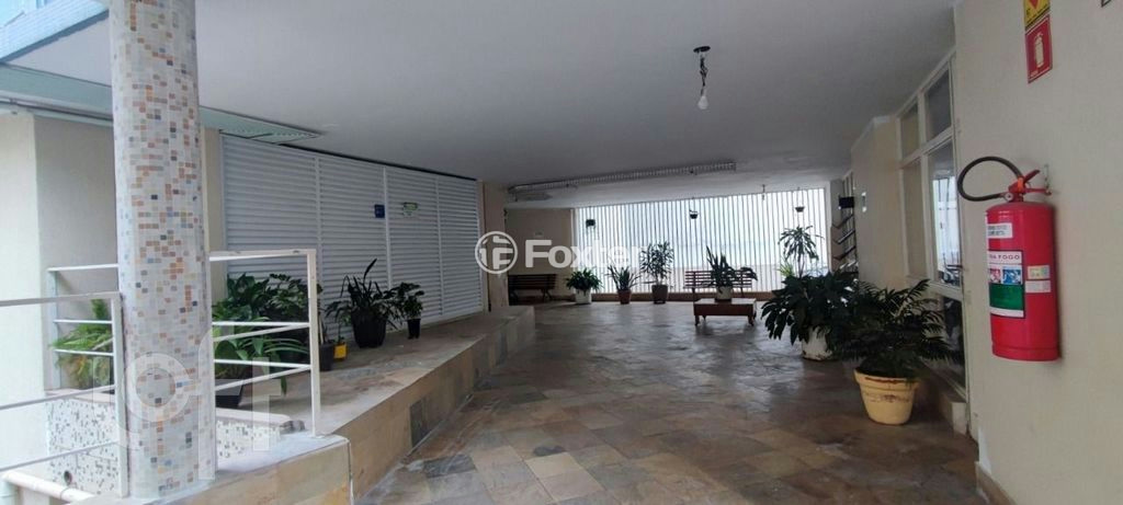 Apartamento à venda com 1 quarto, 32m² - Foto 31