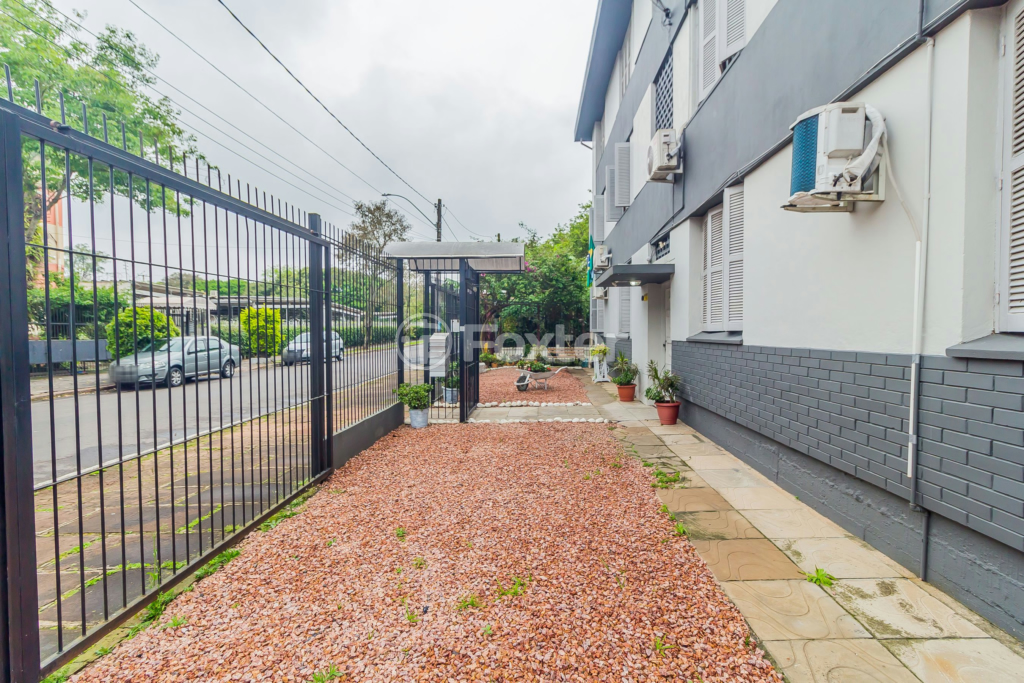 Apartamento à venda com 2 quartos, 62m² - Foto 15