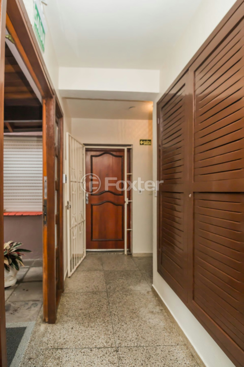 Apartamento à venda com 2 quartos, 69m² - Foto 18