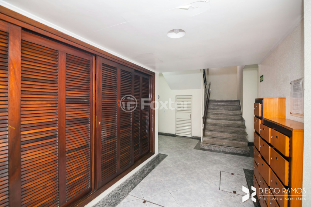 Apartamento à venda com 1 quarto, 44m² - Foto 13