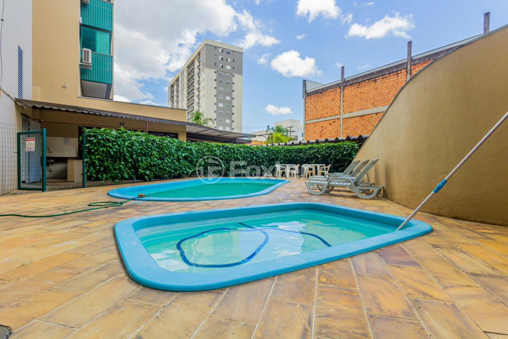 Apartamento à venda com 2 quartos, 84m² - Foto 40