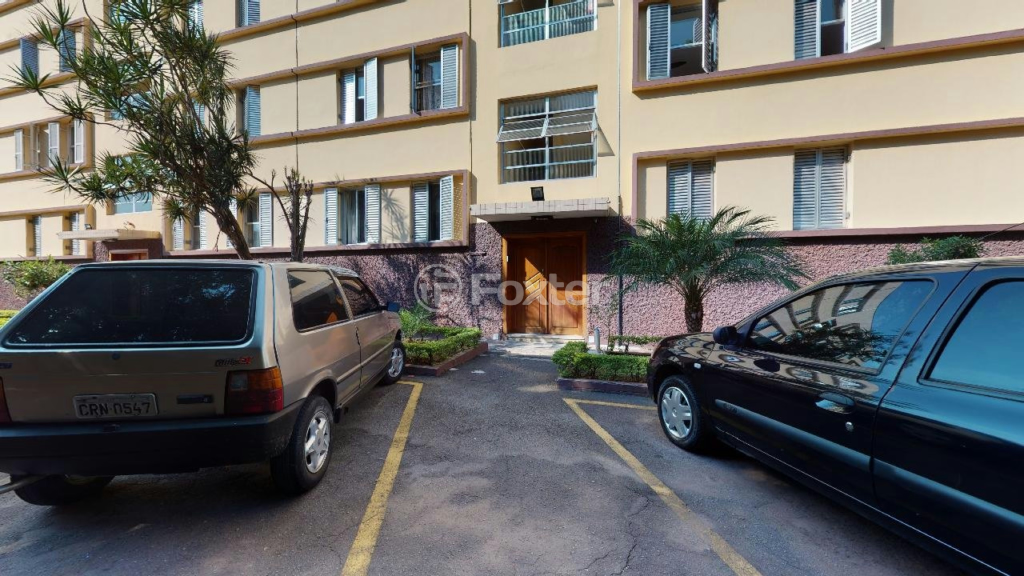 Apartamento à venda com 2 quartos, 58m² - Foto 11
