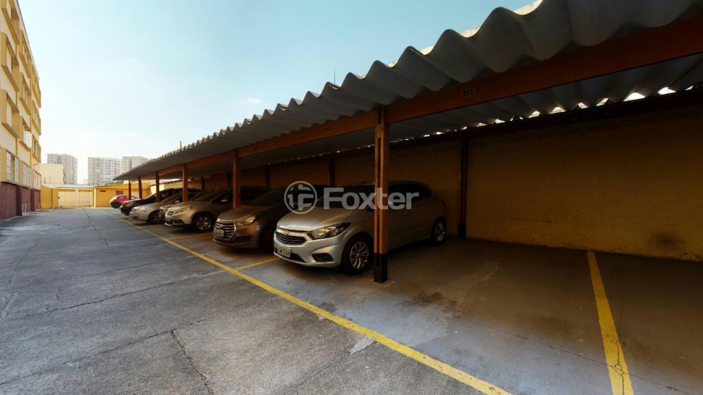 Apartamento à venda com 2 quartos, 58m² - Foto 15