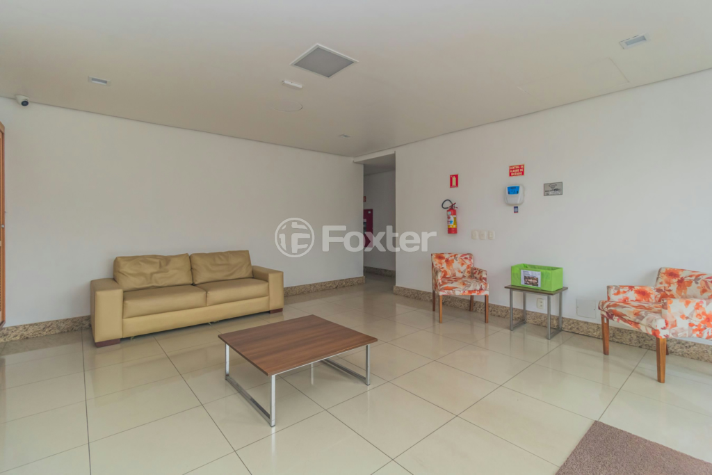 Apartamento à venda com 3 quartos, 81m² - Foto 47