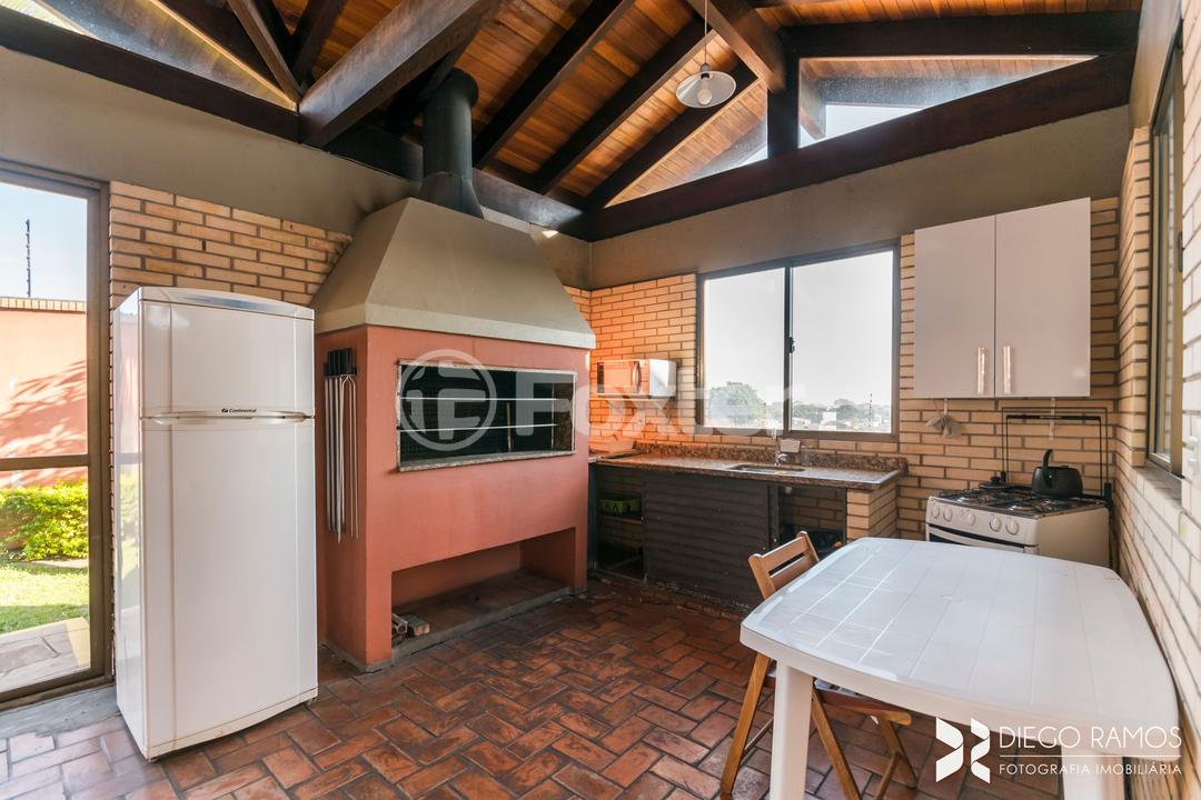 Casa à venda com 3 quartos, 87m² - Foto 13