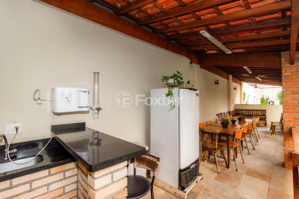 Apartamento à venda com 2 quartos, 77m² - Foto 46