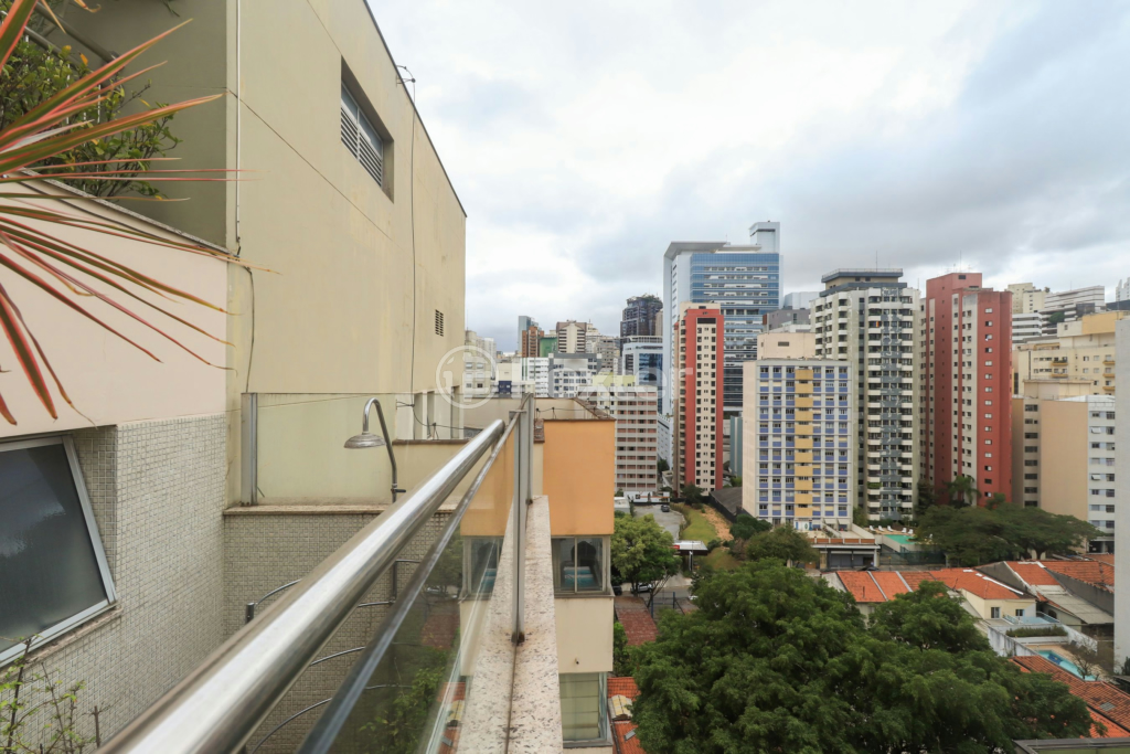 Apartamento à venda com 1 quarto, 37m² - Foto 20