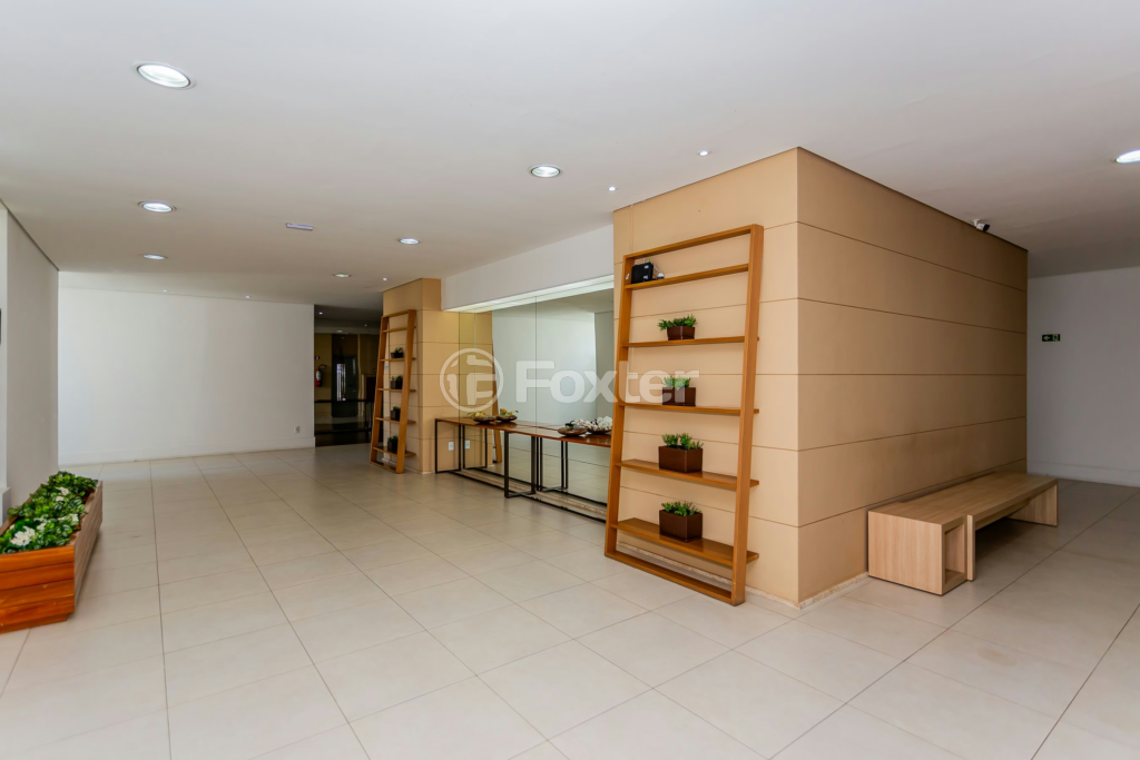 Apartamento à venda com 2 quartos, 74m² - Foto 35