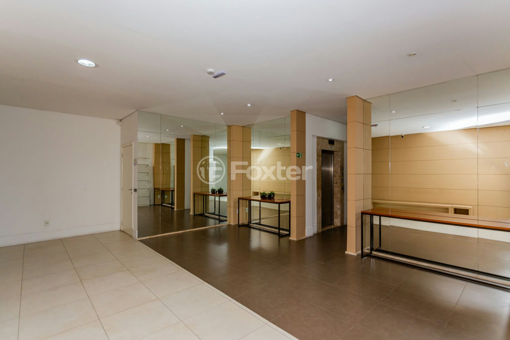 Apartamento à venda com 2 quartos, 74m² - Foto 36