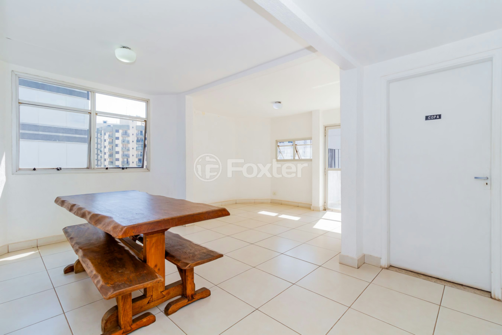 Apartamento à venda com 1 quarto, 33m² - Foto 18