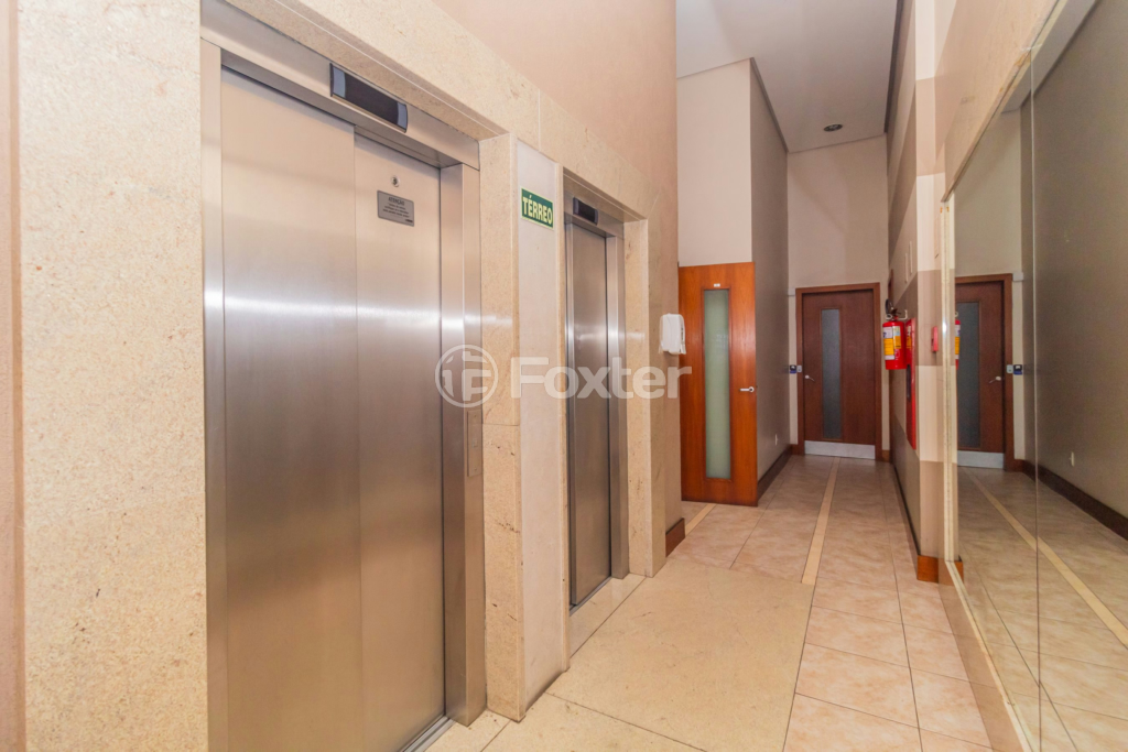 Apartamento à venda com 2 quartos, 67m² - Foto 29