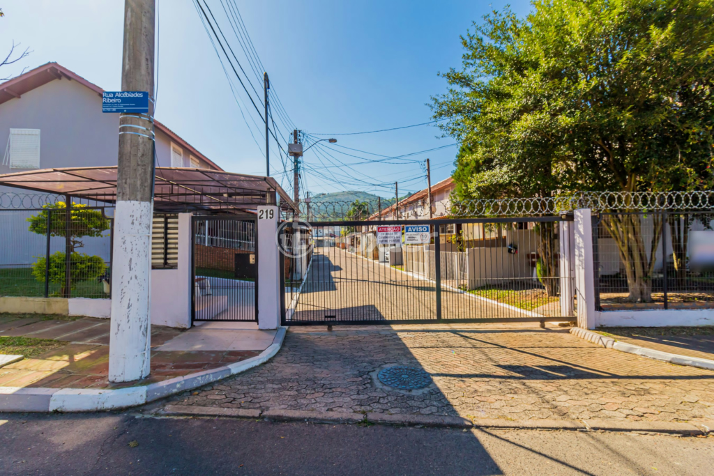 Casa de Condomínio à venda com 3 quartos, 85m² - Foto 24